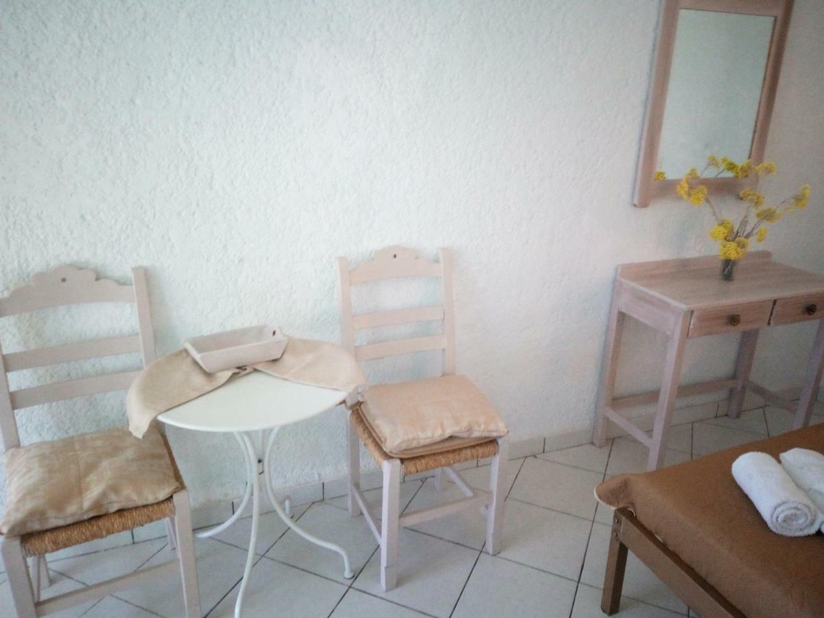 Εmmi Apartment Koutsounári Bagian luar foto